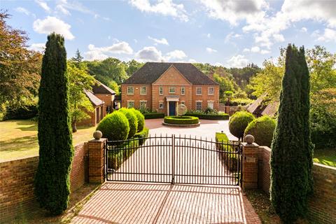 4 bedroom detached house for sale, Chase Park Road, Yardley Hastings, Northampton, Northamptonshire, NN7