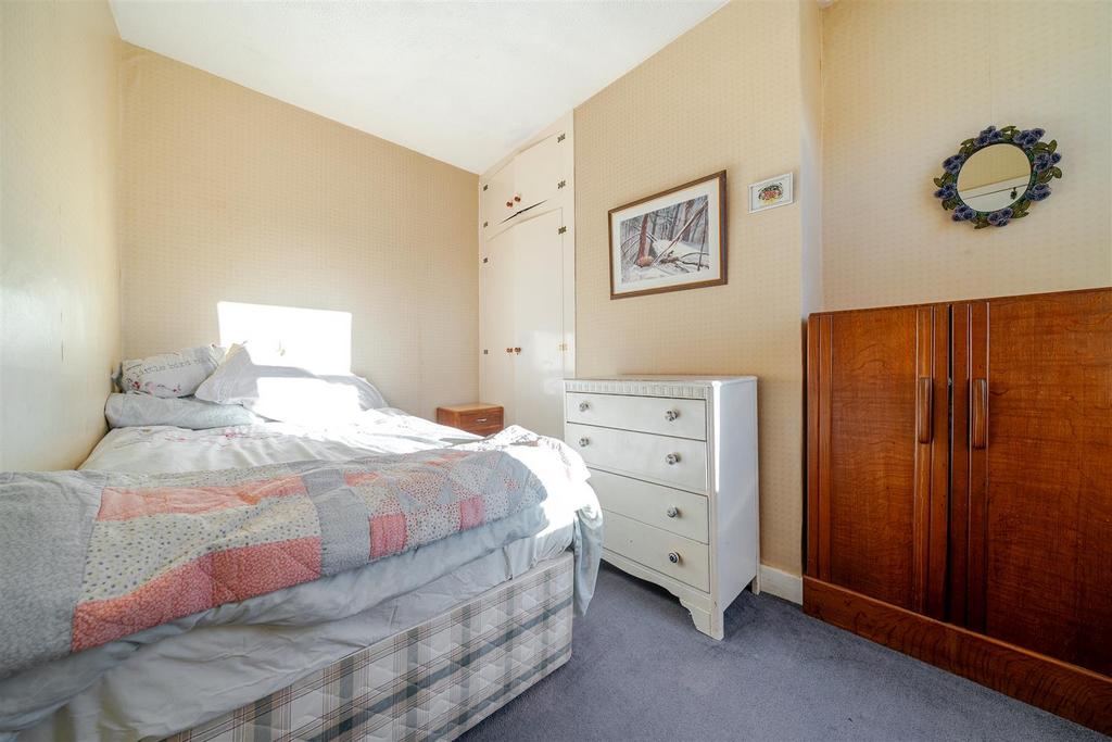 Bedroom 2 h.jpg