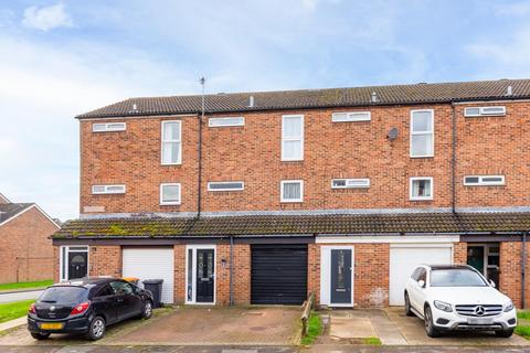 undefined, Rye Close, Leighton Buzzard