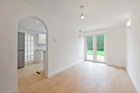 4 bedroom link detached house for sale, Cresswells Mead, Maidenhead, Berkshire, SL6