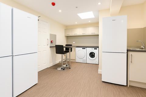 undefined, Available Now - 1 En-Suite Room. Majestic House, Silver Street, Worcester, WR1 2DA