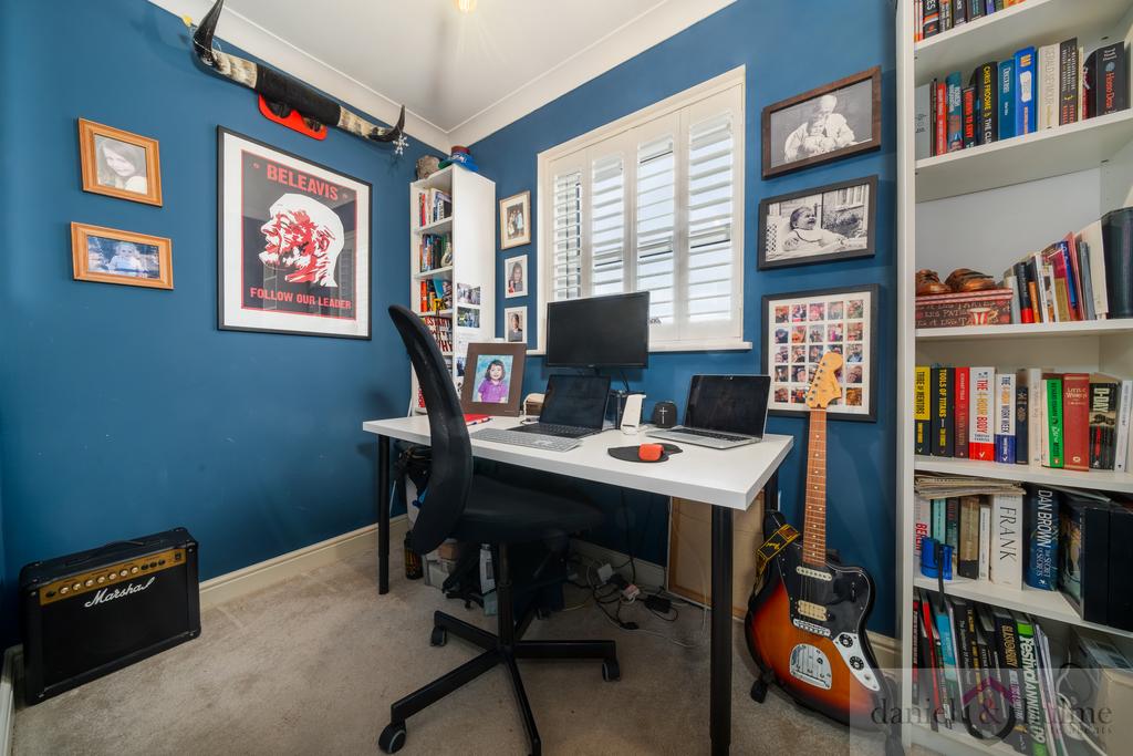78 Westwood Road-48