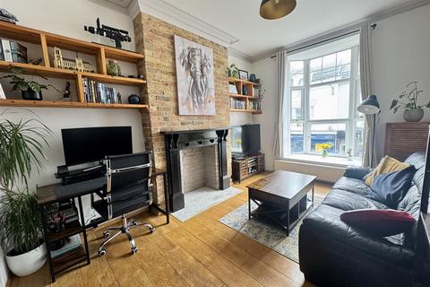 1 bedroom flat for sale, Clinton Place, Seaford