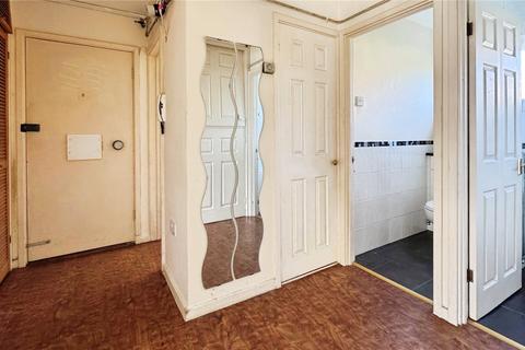 2 bedroom flat for sale, Bishops Green, Bromley BR1
