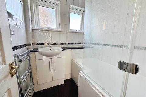 2 bedroom flat for sale, Bishops Green, Bromley BR1