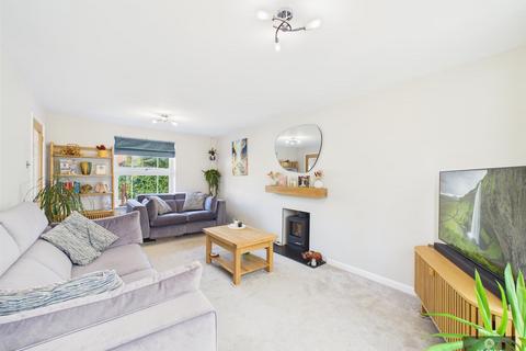 3 bedroom detached house for sale, Salterns Road, Maidenbower RH10