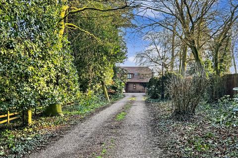 undefined, Washdyke Lane, Lincoln LN2