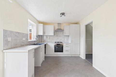 3 bedroom semi-detached house to rent, Whittle Close, Boston, Lincolnshire