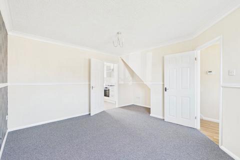 3 bedroom semi-detached house to rent, Whittle Close, Boston, Lincolnshire