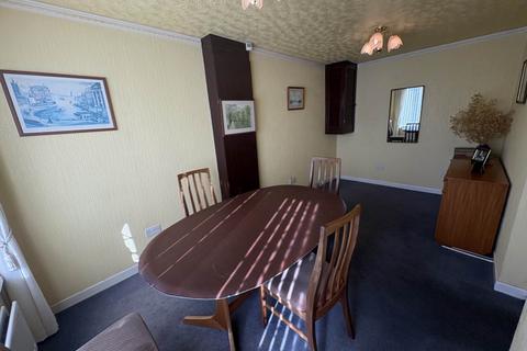 4 bedroom detached house for sale, 36 Amberwood, Oldham