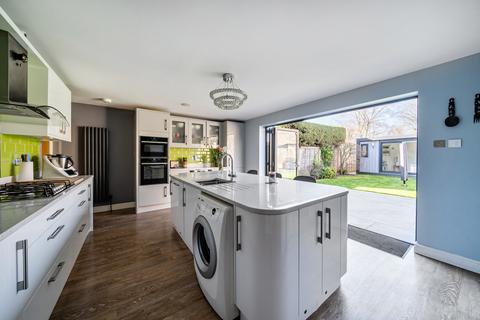 4 bedroom detached house for sale, Emery Down Close, Bracknell, Berkshire, RG12
