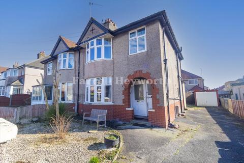 1 bedroom flat for sale, Balmoral Road, Morecambe LA4