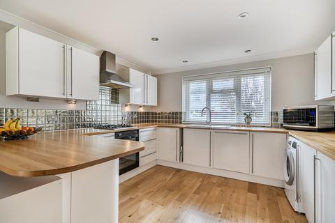 4 bedroom detached house for sale, Aldebury Road, Maidenhead