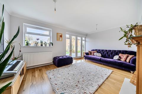 4 bedroom detached house for sale, Aldebury Road, Maidenhead