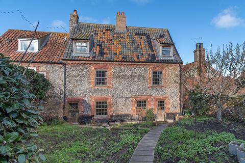 5 bedroom character property for sale, East End, Wells-next-the-Sea, NR23