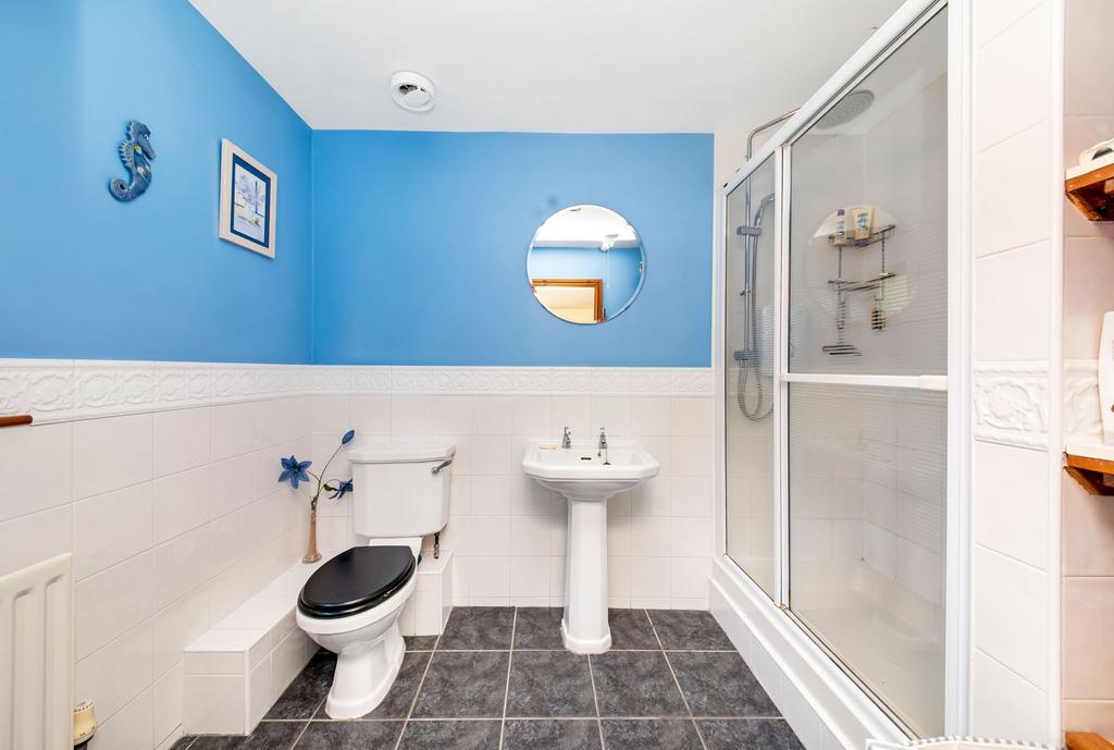 En suite shower room