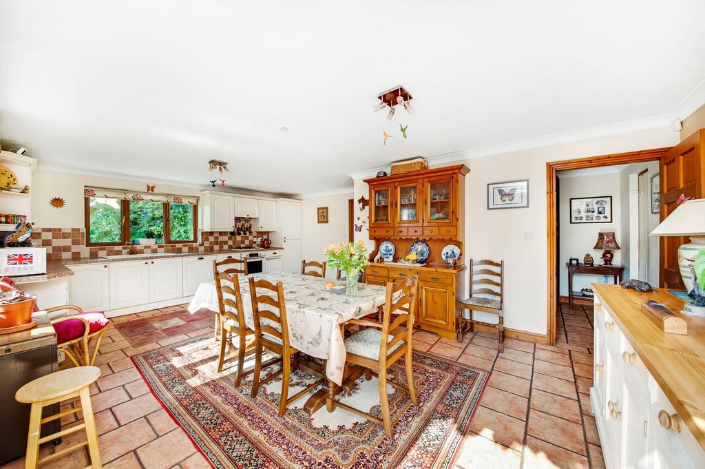 Open plan dining kitchen