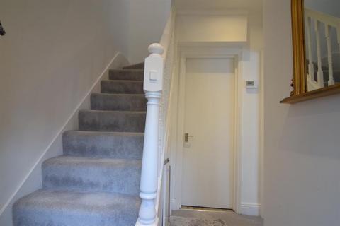 undefined, Buckland Way, Worcester Park, KT4