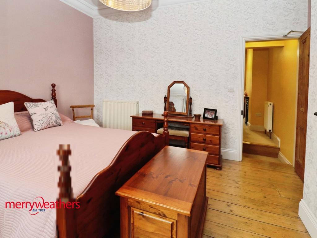 Front bedroom