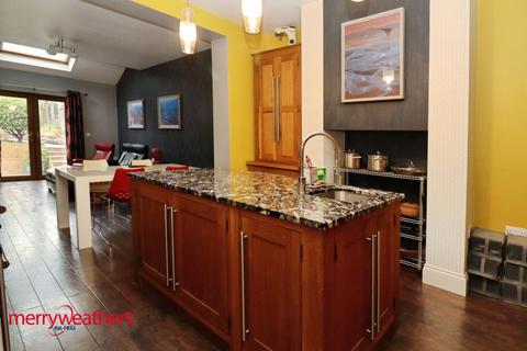 undefined, Bradgate Lane, Kimberworth, Rotherham. S61 1QJ
