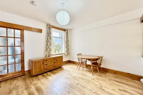 4 bedroom terraced house for sale, Morrison Street, Swindon