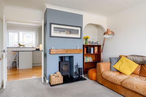 4 bedroom semi-detached house for sale, Tilmire Close, Fulford, York, YO10 4NG