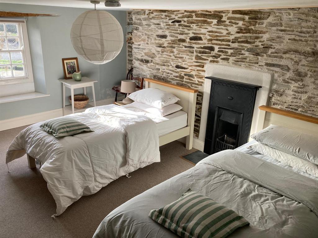 No.2 Bedroom 2