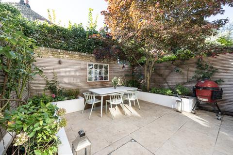 5 bedroom terraced house for sale, Broxash Road, Battersea, London SW11 6AB