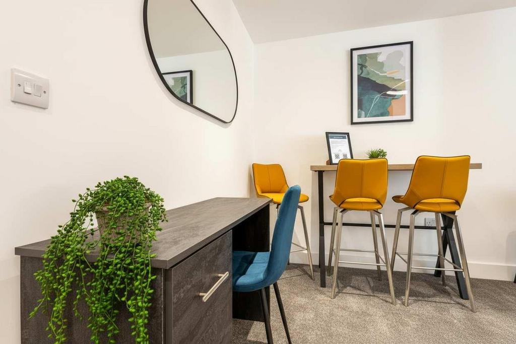 Dining/study area