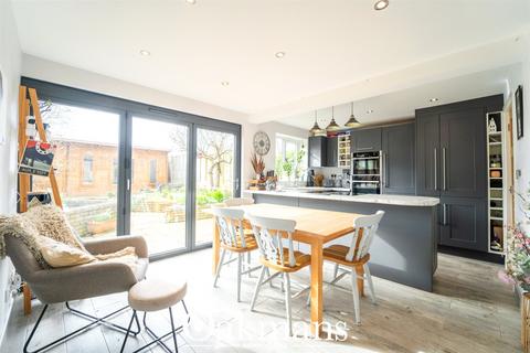 undefined, Pound Field, Henley-in-Arden B95
