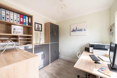 5 bedroom detached house for sale, Fitkins Meadow, Buckinghamshire HP22