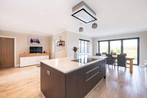 5 bedroom detached house for sale, Fitkins Meadow, Buckinghamshire HP22
