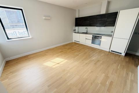2 bedroom apartment to rent, Union Road, Solihull B91