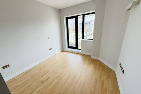 2 bedroom apartment to rent, Union Road, Solihull B91