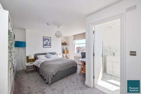 3 bedroom flat for sale, Buckingham Road, Brighton BN1