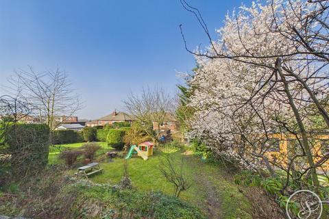 undefined, Templestowe Drive, Leeds