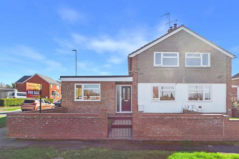 undefined, Marlow Road, Towcester, NN12