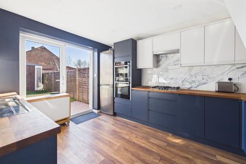 undefined, Marlow Road, Towcester, NN12