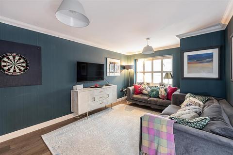 undefined, Iris Close, Willoughby Road, Harpenden