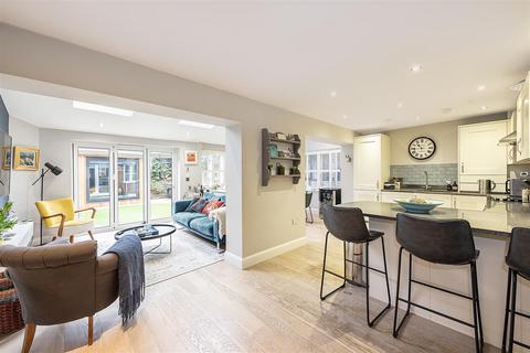 undefined, Iris Close, Willoughby Road, Harpenden