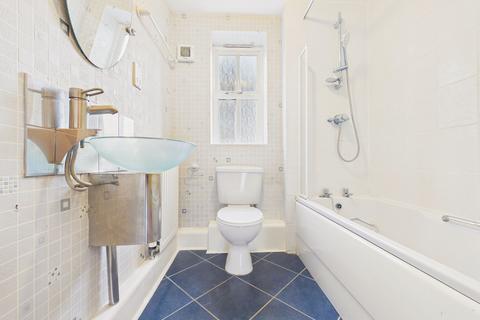 2 bedroom flat for sale, Westmorland Road, Newcastle Upon Tyne, NE4