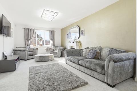 5 bedroom detached house for sale, Hunton Road, Oulton