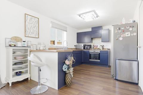 5 bedroom detached house for sale, Hunton Road, Oulton