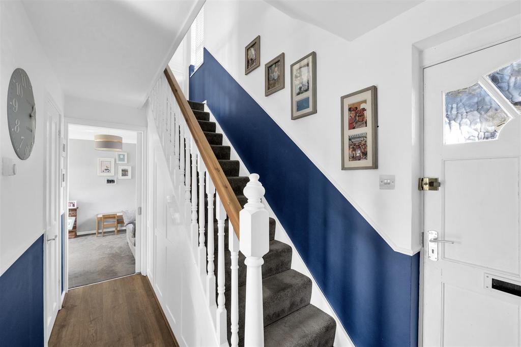 36 Ashwell-park-03.jpg