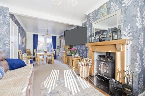 3 bedroom semi-detached house for sale, Waveney Crescent, Lowestoft