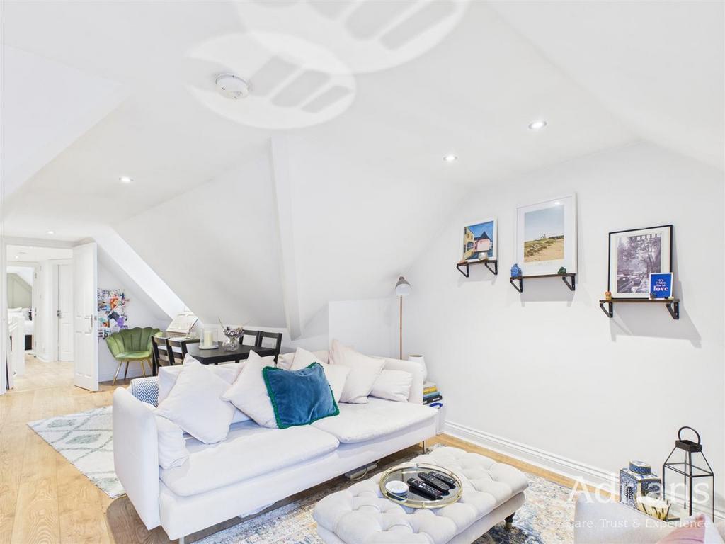 LIVING &amp; KITCHEN