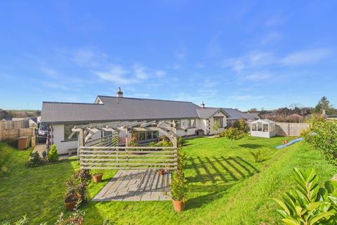 undefined, Orchard Close, Glewstone, Ross-on-Wye, Herefordshire, HR9