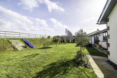 undefined, Orchard Close, Glewstone, Ross-on-Wye, Herefordshire, HR9