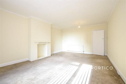 3 bedroom flat to rent, High Road, Wembley, HA9