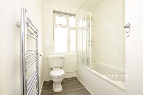 3 bedroom flat to rent, High Road, Wembley, HA9